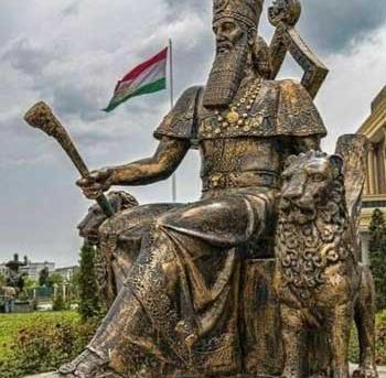 عکس کوروش کبیر مجسمه