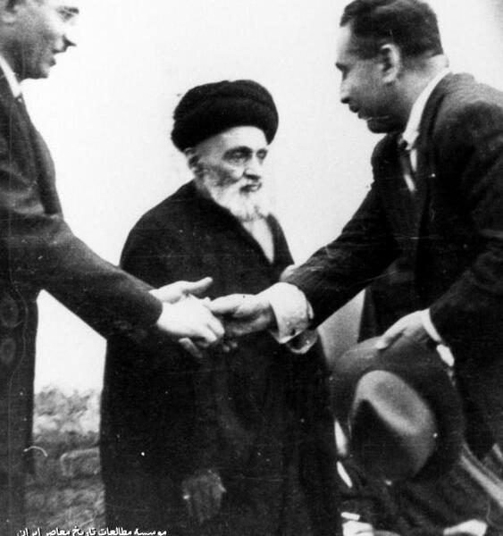 عکس اللهیار صالح