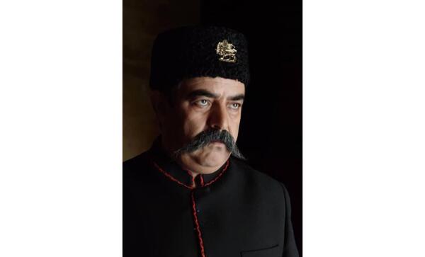 عکس شاه حسن
