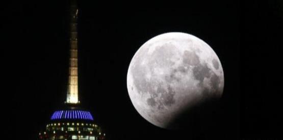 عکس ماه گرفتگی امشب