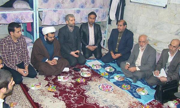 عکس داخل زندان ساحلی قم