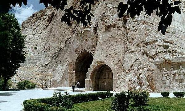 عکس قدیمی طاق بستان کرمانشاه