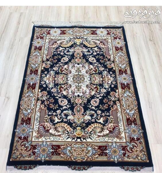 عکس فرش ذرع ونیم