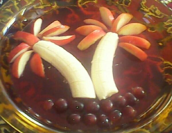 عکس های تزیین ژله ساده با میوه