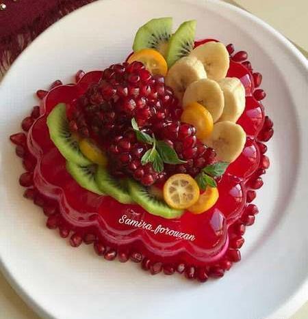 عکس های تزیین ژله ساده با میوه