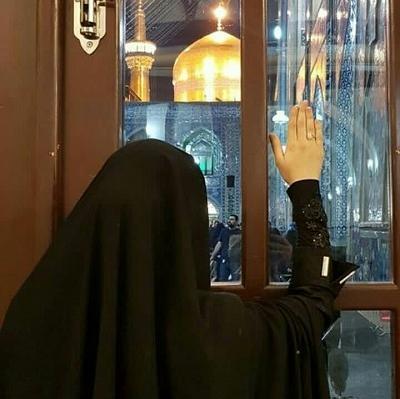 عکس دختر چادری تو حرم امام رضا
