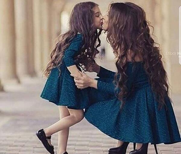 عکس مادر دختر عروسکی