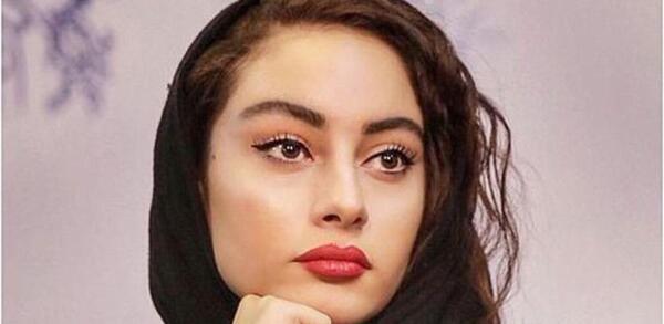 عکس لب خونین