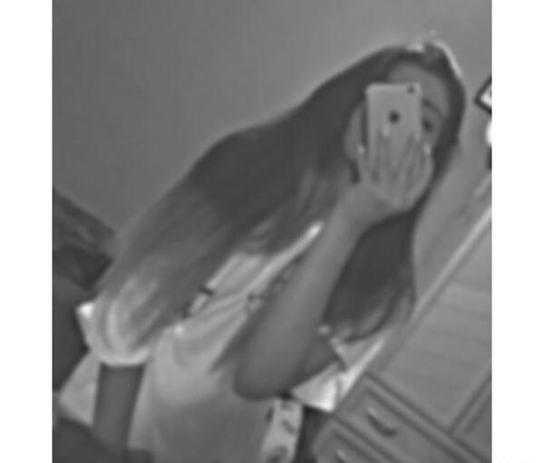 عکس فیک دخترونه سیاه سفید