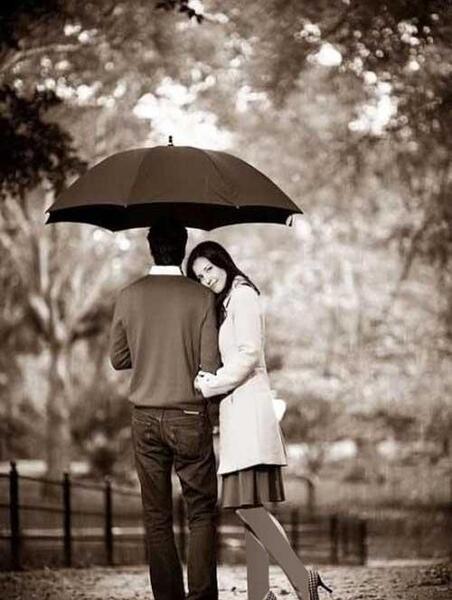 عکس عاشقانه بدون متن زیر باران
