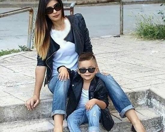 ژست عکس مادر پسری