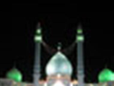 عکس دختر چادری در مسجد جمکران
