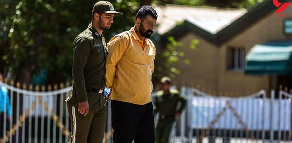 عکس وحید مرادی با خانواده