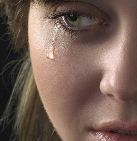 عکس دختر تنها گریون
