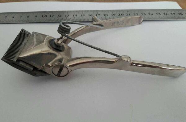 عکس ریش تراش قدیمی