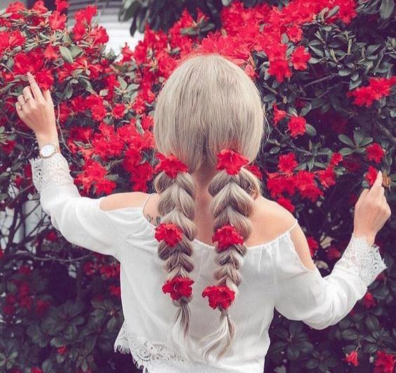 عکس دخترونه قرمز برای پروفایل