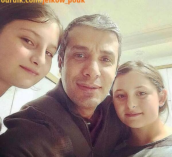 عکس عروسی آریا عظیمی نژاد و همسرش