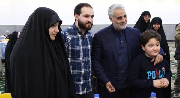 عکس خانوادگی سردار سلیمانی