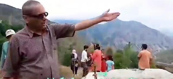 عکس قبر سازنده پل ورسک