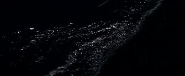 عکس دریا تو شب