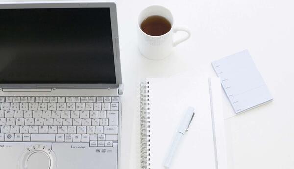 عکس لپ تاپ کاغذی