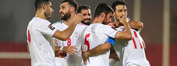 عکس فوتبال ایران و بحرین