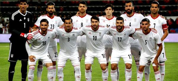 عکس فوتبال ایران و بحرین