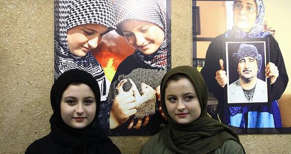عکس دوست صمیمی سارا و نیکا