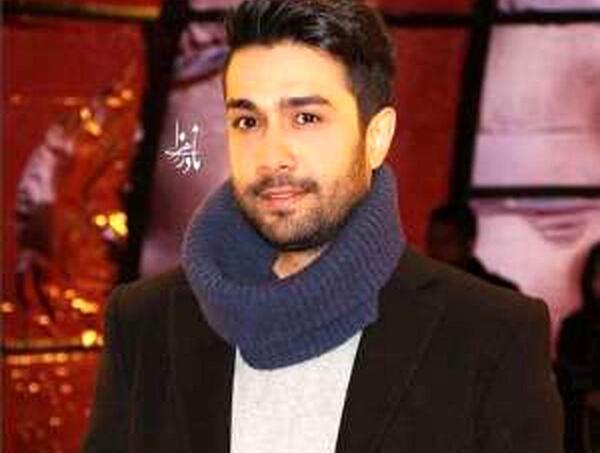 عکس نامزد حسین مهری