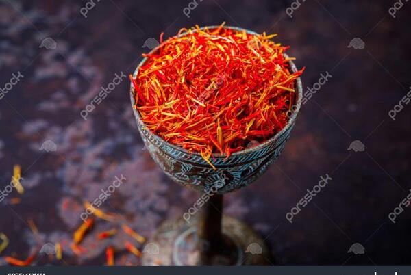 عکس لیوان زعفران
