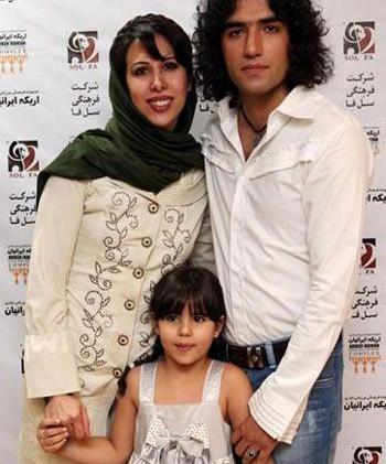 عکس مادر منصور خواننده