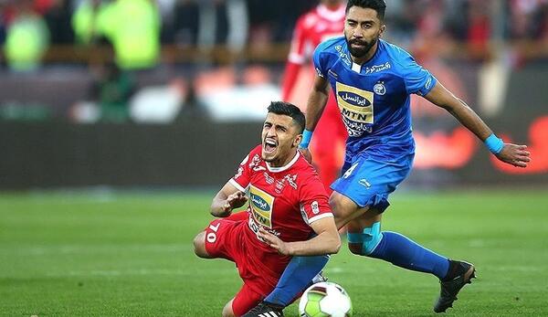 عکس فوتبال استقلال و پرسپولیس