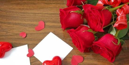 عکس عاشقانه قلب و گل قرمز