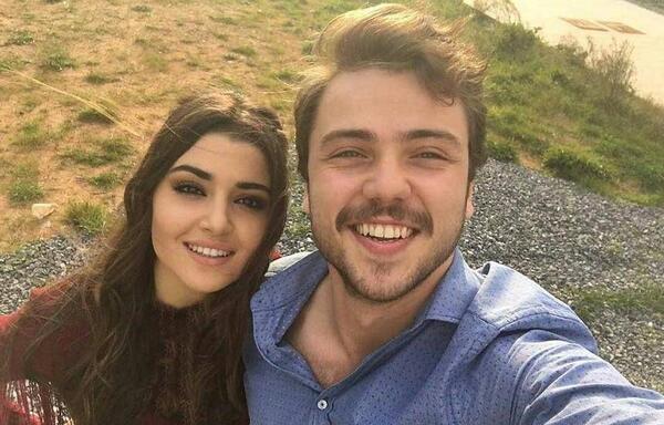 عکس عروسی هانده ارچل و همسرش