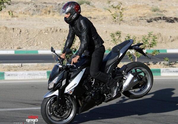 عکس موتور z1000