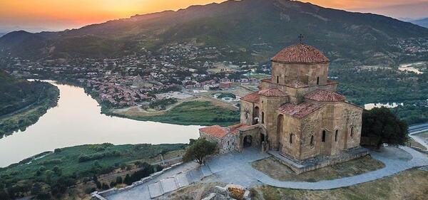 عکس تصاویر طبیعت زیبای گرجستان