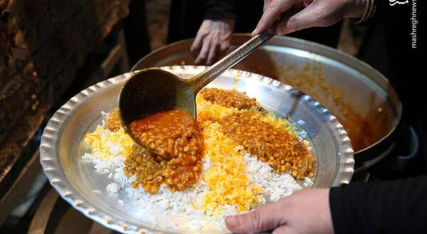 عکس غذا تو ظرف یکبار مصرف
