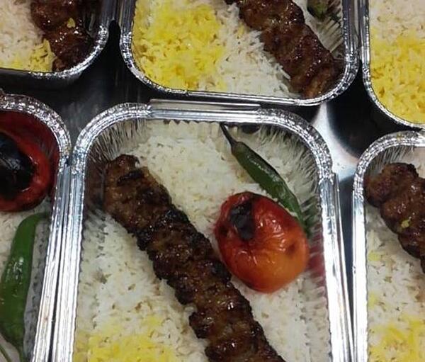عکس غذا تو ظرف یکبار مصرف