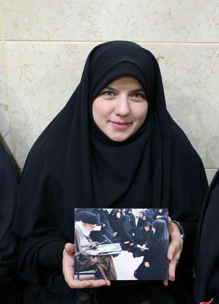 عکس شهید دختر