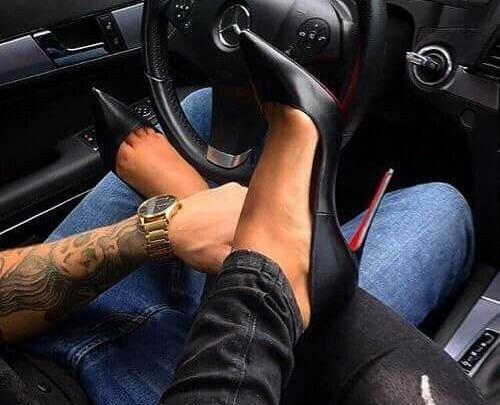عکس عاشقانه داخل ماشین