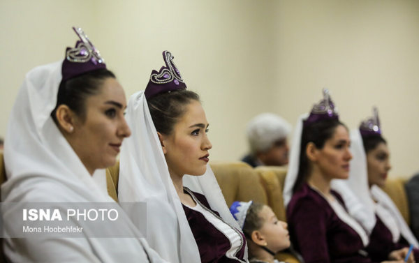 عکس زن روحانی بی حجاب