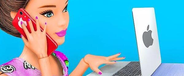 عکس لپ تاپ باربی