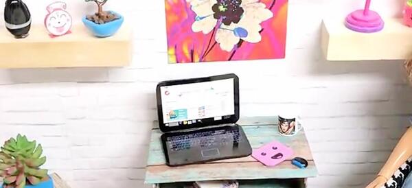 عکس لپ تاپ باربی