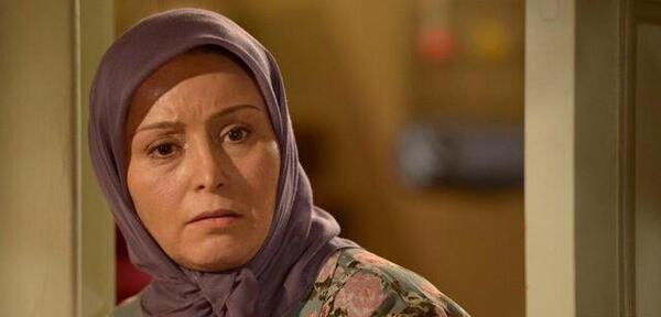 عکس ژاله صامتی در سریال زیرخاکی