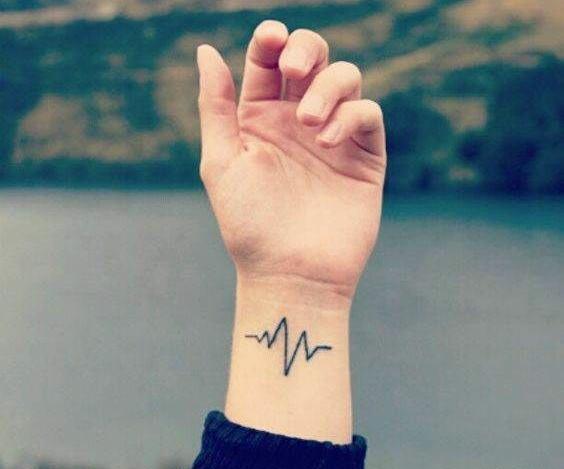 عکس تاتوی ضربان قلب