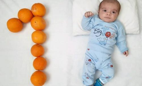 عکس یک ماهگی از نوزاد