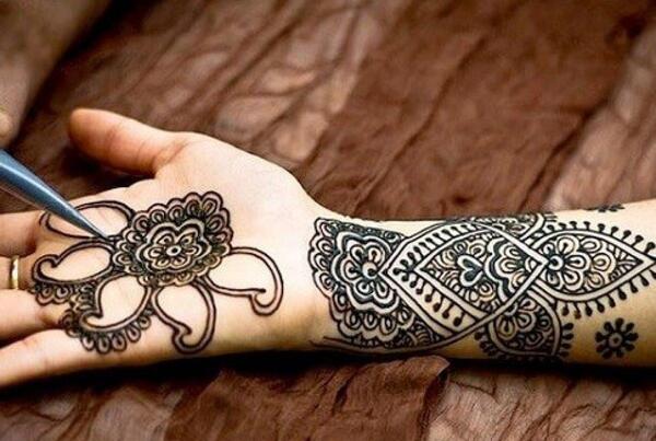 عکس حنای مشکی