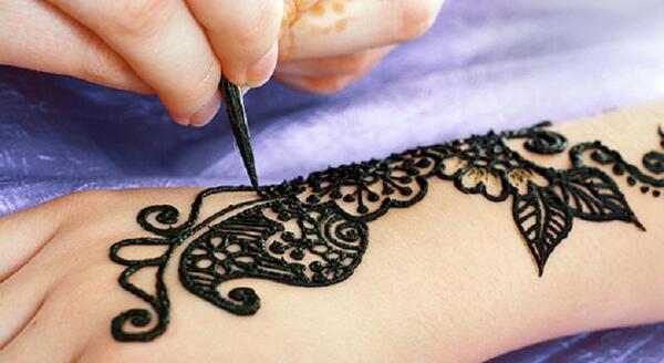 عکس حنای مشکی