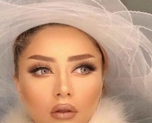 عکس آرایش صورت با حجاب