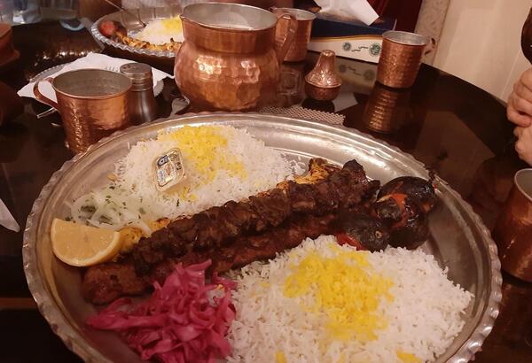 عکس غذا تو سینی مسی